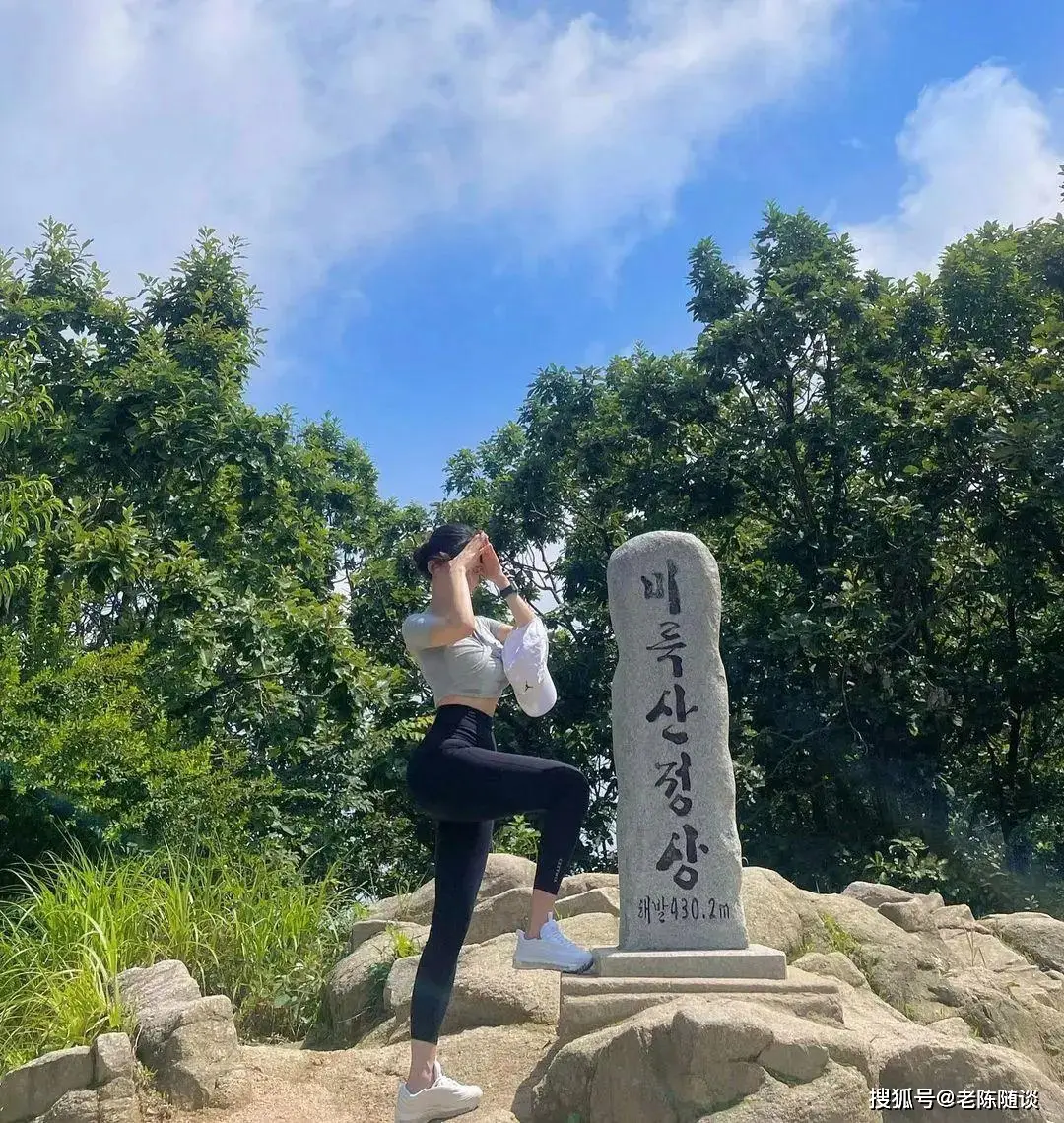 瑜伽私教课程_韩国(私人瑜伽教练)_韩国普拉提教练