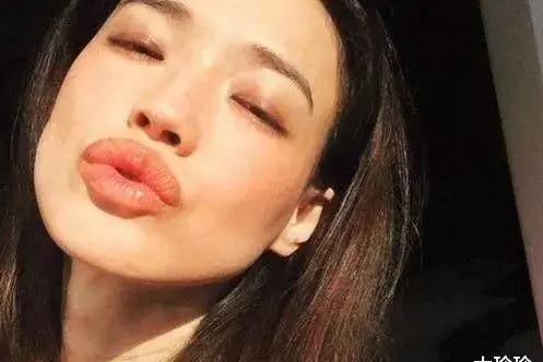 娱乐圈好看的嘴_凸嘴女星评价_大嘴女星时尚
